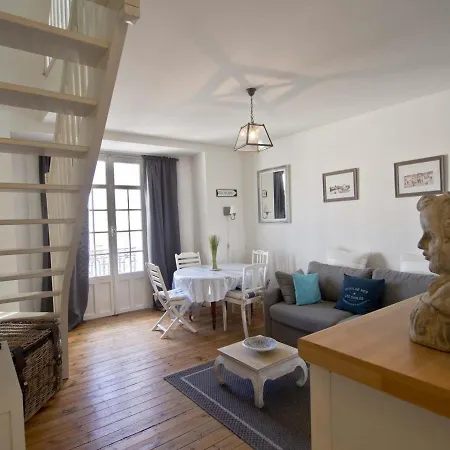 Appartement Les Sables-d'olonne, 2 Pieces, 4 Personnes - Fr-1-92-715